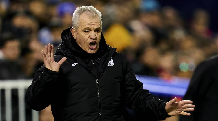 JAVIER AGUIRRE