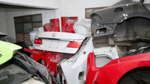 Hallan autopartes en hotel falso.png