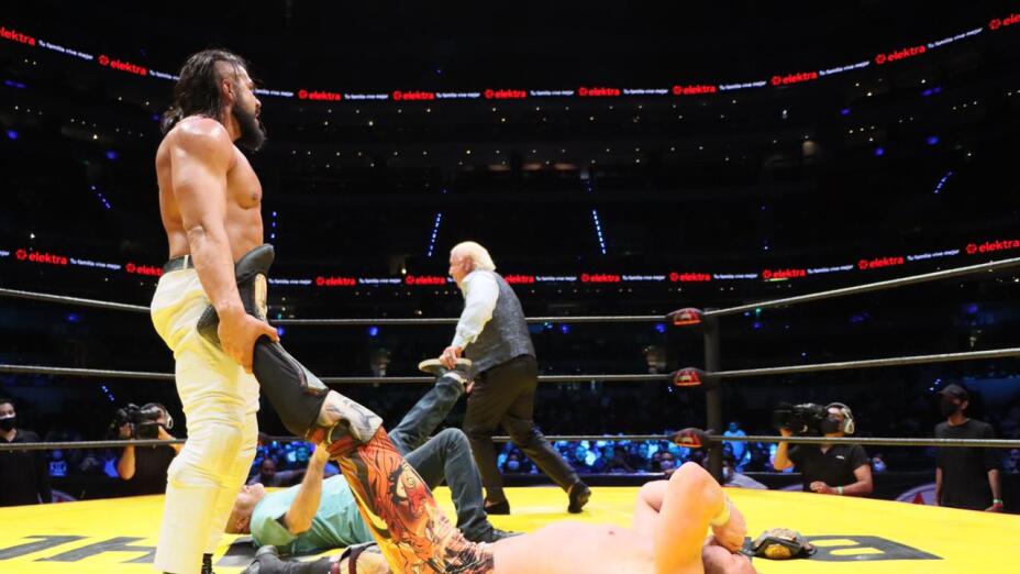 Kenny Omega vs Andrade Triplemanía XXIX