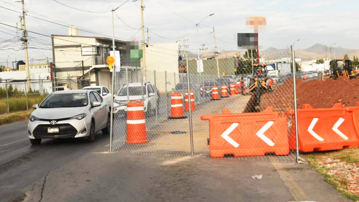 Los Nogales carriles cerrados.jpg