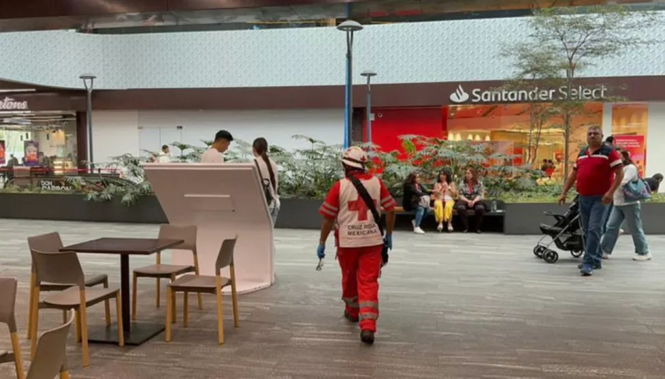intoxicados en centro comercial de Tlalnepantla