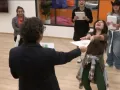 ¡Isaveli no puede con la emoción! su canción es impresionante, con un alto grado de dificultad.