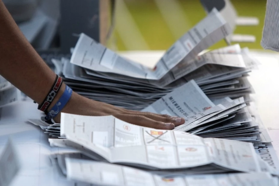 Luis Aguilar, representante suplente del PAN ante el Consejo, dijo que no tendrán conflicto si todo es bajo la ley.