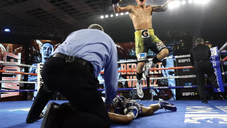 Busco ser un boxeador que pase a la historia, dice Óscar Valdez tras nocaut contra Berchelt