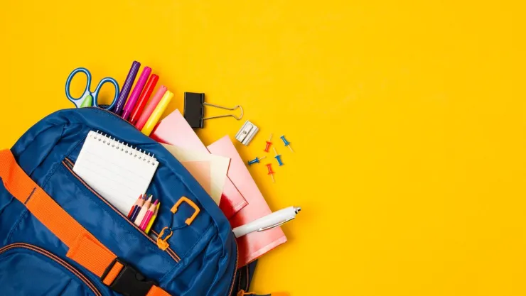 Los lugares donde se repartirán útiles y uniformes escolares gratis para el ciclo escolar 2024-2025