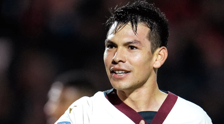 Chcuky Lozano con el PSV