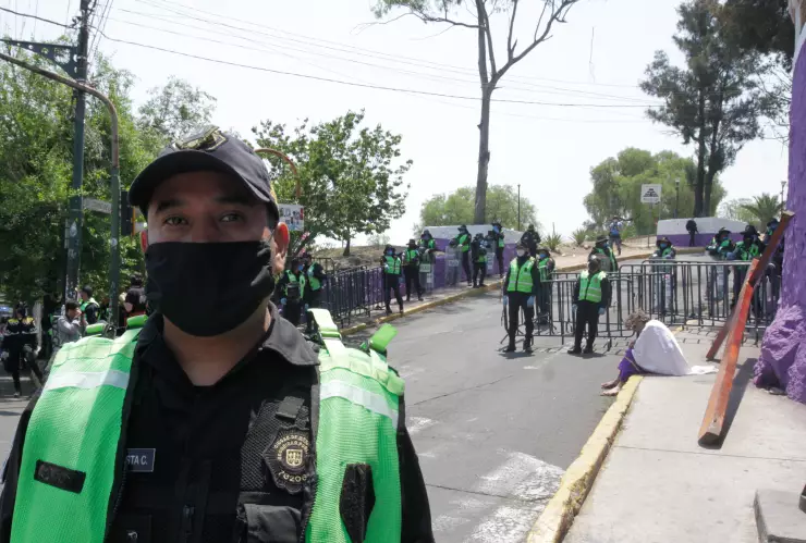 Crucifixión durante pandemia de COVID-19