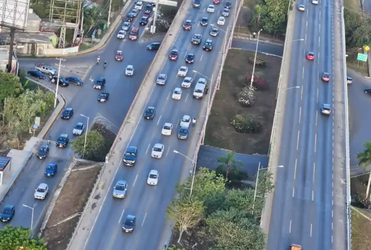 Fuerte accidente en el periférico de Mérida provoca tráfico hoy 18 de febrero de 2025