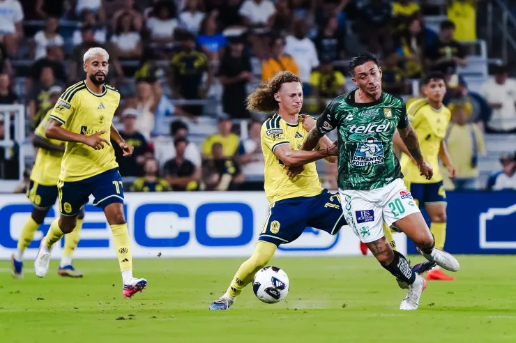 león vs nSVILE.jpeg