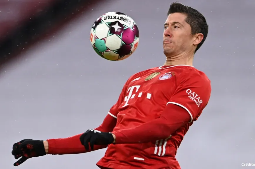 6 Futbolistas que Qatar 2022 sera su ultimo mundial Robert Lewandowski.jpg