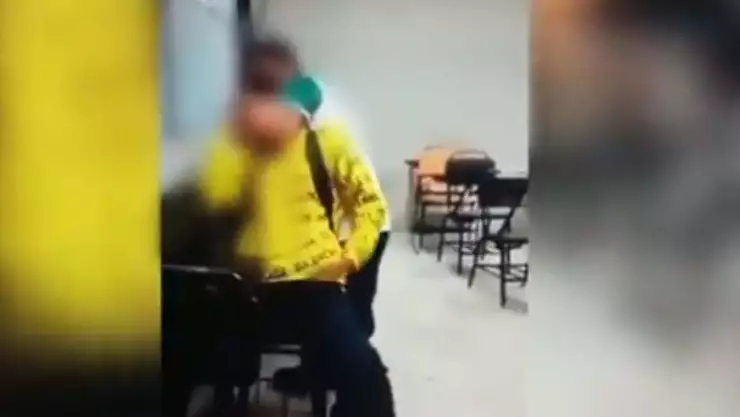 Video Alumno del Conalep aplica ‘llave china’ a compañero