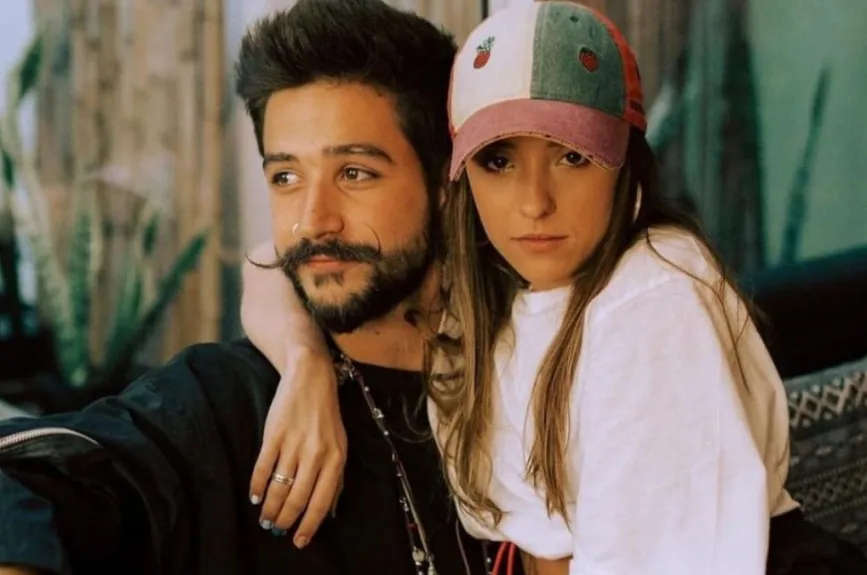 Camilo Y Eva Luna Gorra.jpg