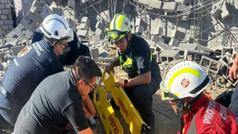 construcción Plazas Amalucan