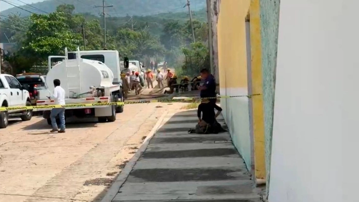 ¡En llamas! Reportan incendio en bodegas sobre la carretera Tuxtla Gutiérrez - Chiapa de Corzo