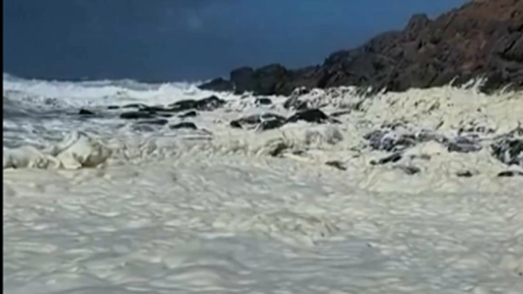 espuma Australia playas