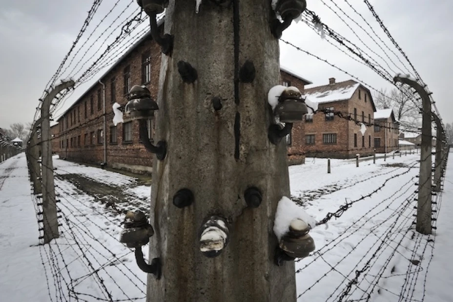 Conmemoran 70 años de la salida de miles de judios de los campos de concentración de Auschwitz