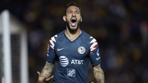 América