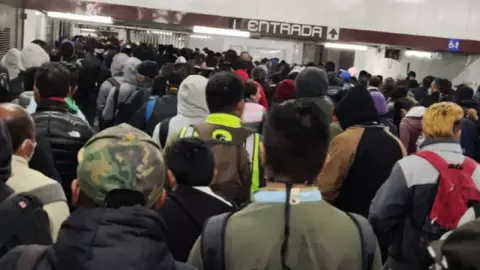 Retrasos Metro CDMX Línea 9