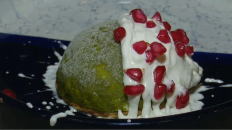 Crean postre de chile en nogada.jpg