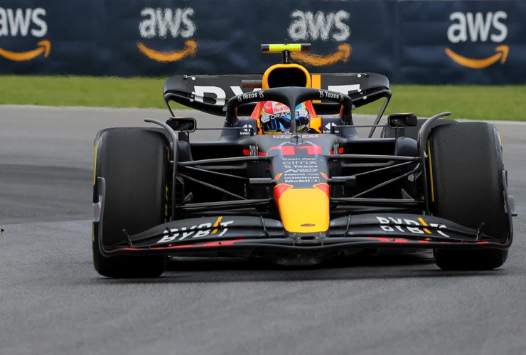 Checo Pérez en el Gran Premio de Canadá