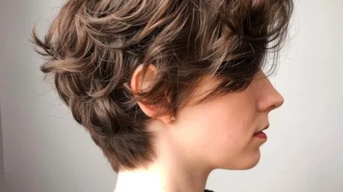 Pixie con volumen en la parte superior