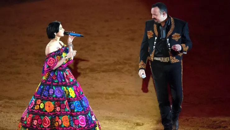 Pepe Aguilar reacciona a la burlas sobre la relación de Ángela Aguilar y Christian Nodal