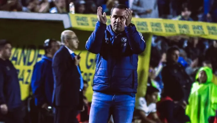 André Jardine, DT del América