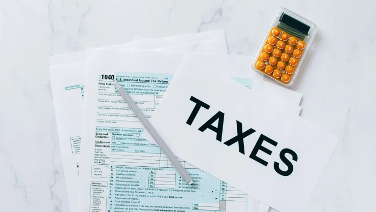 SAT visitará a adultos mayores en Febrero, ¿por qué? Así debes identificar a sus funcionarios