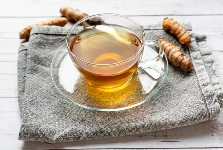 Este es el efecto del té de cúrcuma en el estómago