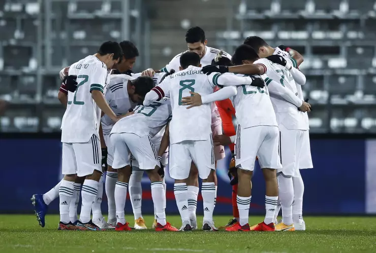 El director de la Selección Mexicana,Gerardo “El Tata” Martino, dio a conocer la lista de 26 convocados para partidos por Europa.