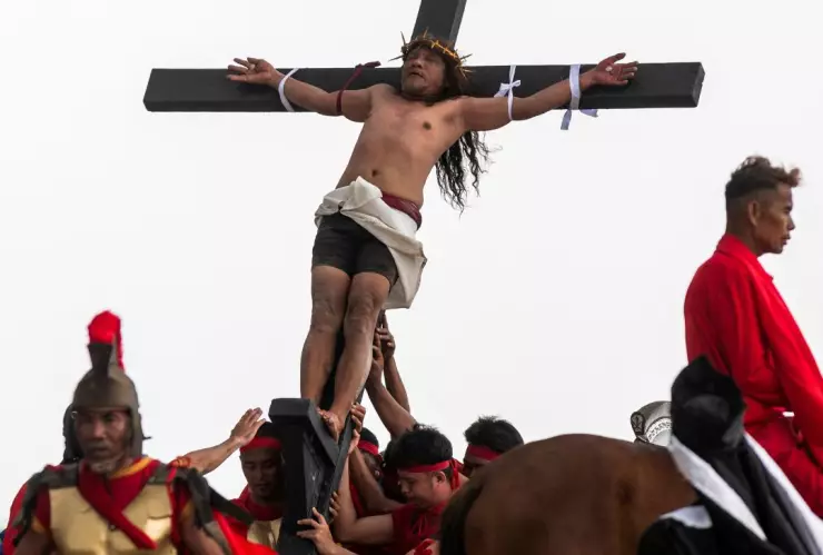 Crucifixión