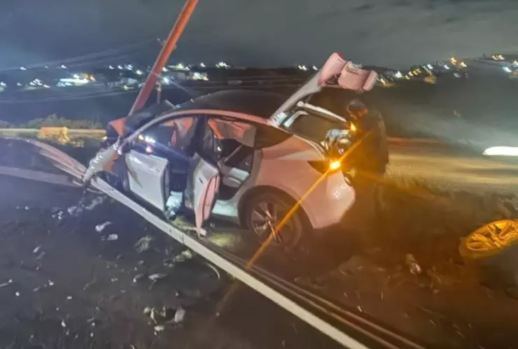 Choque de Tesla en Rosarito