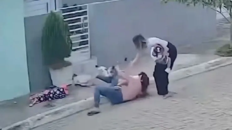 Perros atacan a niños en vía pública; testigos logran controlar la situación