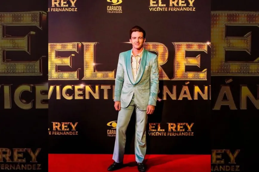 Drake Bell alfombra roja (6).jpg