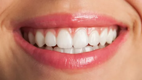 día del odontólogo qué provoca caída de los dientes adultos