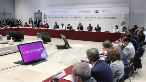 Medio millón dejaron escuela por pandemia de Covid en México SEP