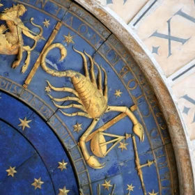 Lo que NINGÚN signo debe hacer durante la temporada de Escorpio si quiere evitar problemas