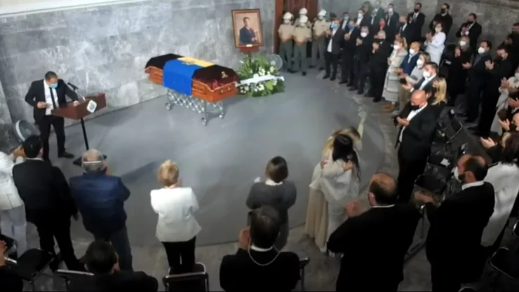 Rinden homenaje a exgobernador Aristóteles Sandoval