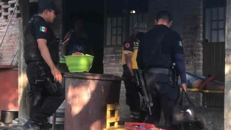 Mujer es agredida a martillazos por hombre en Poza Rica