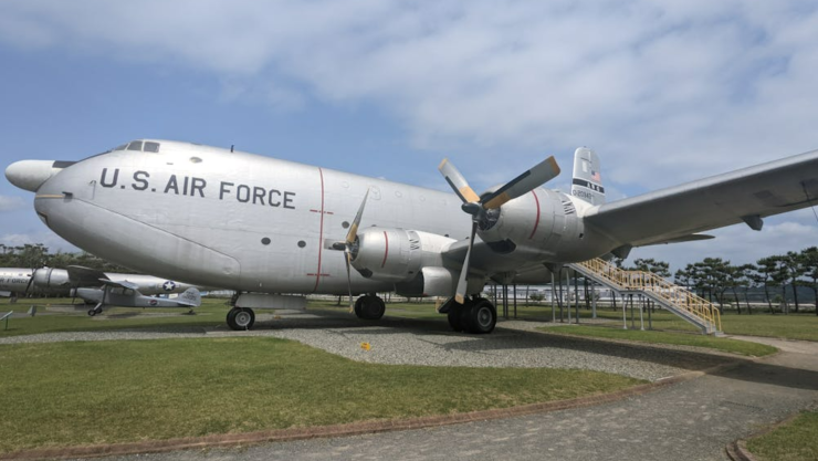 Alerta aérea en Baja California por operaciones militares