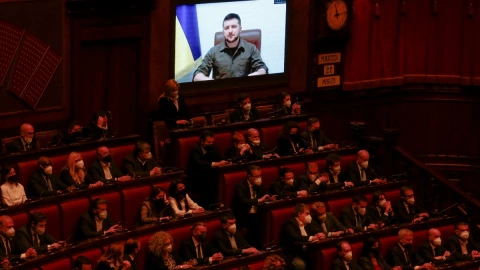 zelensky italia vacaciones