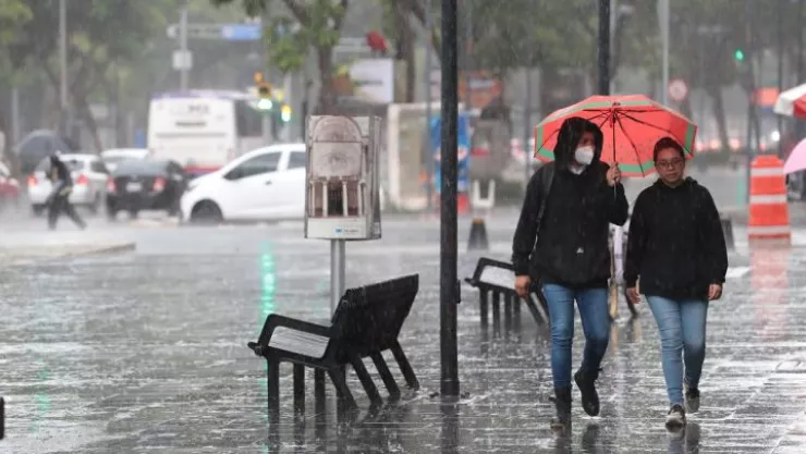 Reportan lluvia en 5 alcaldías de la CDMX
