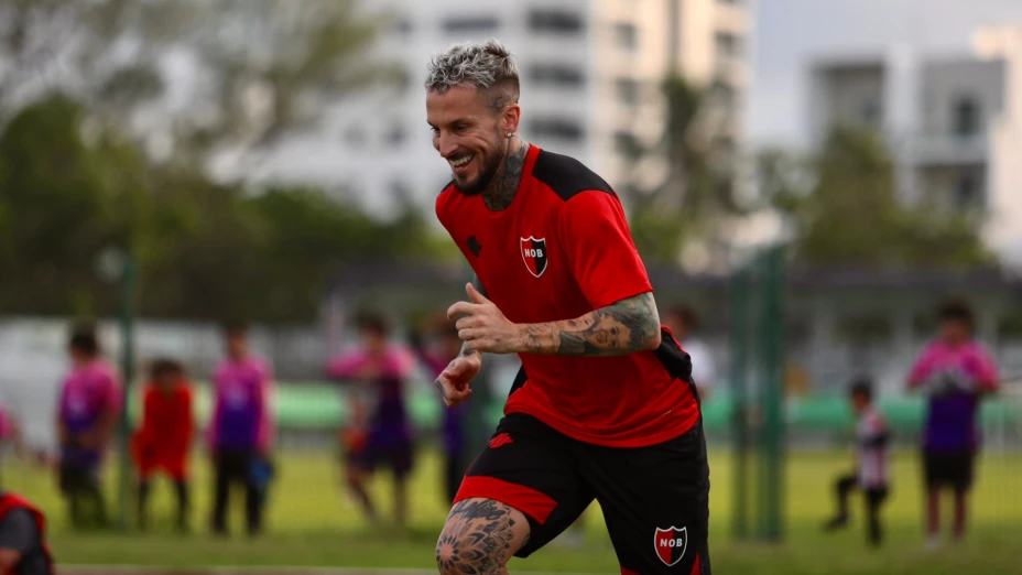 Benedetto pasa vergüenza en Argentina tras su debut con Newell’s