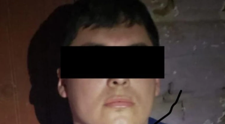 MAURO DE LA CÉLULA DE LOS CHAPITOS.jpg