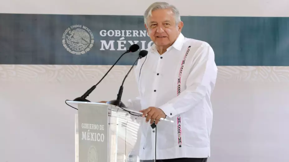 Andrés Manuel López Obrador anuncia la segunda parte de la 4T