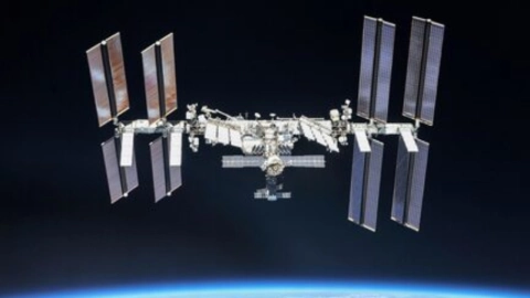 ¡Teseracto en órbita! Japón lanzará al espacio primer satélite de madera