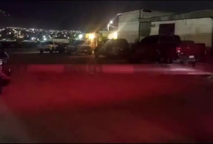 Cuerpo sin vida en vía pública