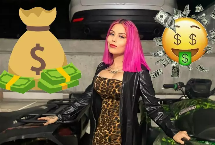 Mona y Geros: influencer se opera