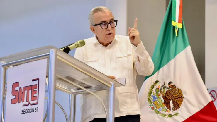 Rubén Rocha Moya intenta blindar su gobierno.