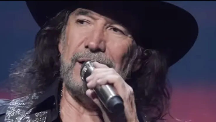 ¡Bombazo! El Buki regresa a los escenarios con Tour Gratitud 2026
